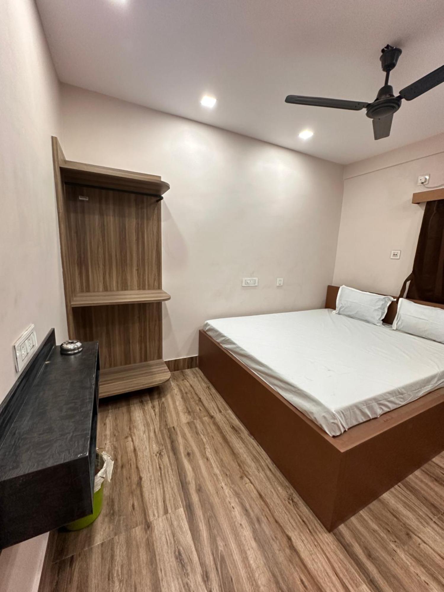 فندق Jagannath Residency And Prasadam كولكاتا المظهر الخارجي الصورة